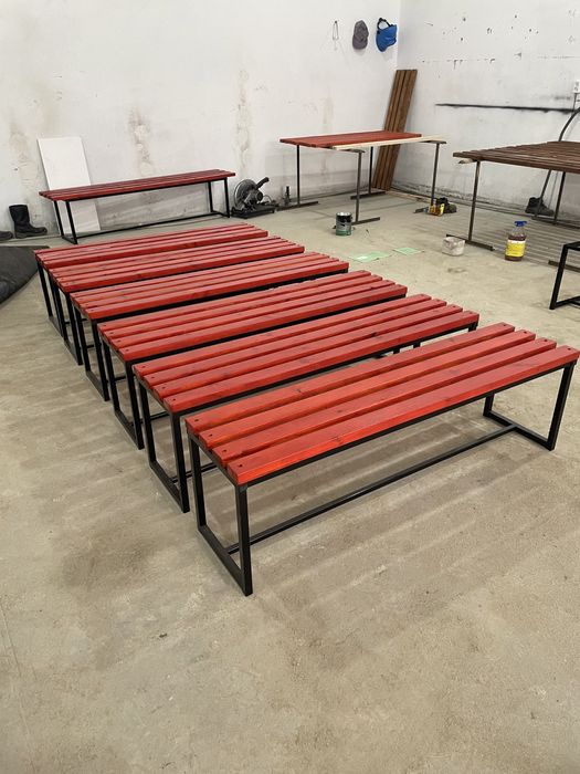 Скамейка без спинки