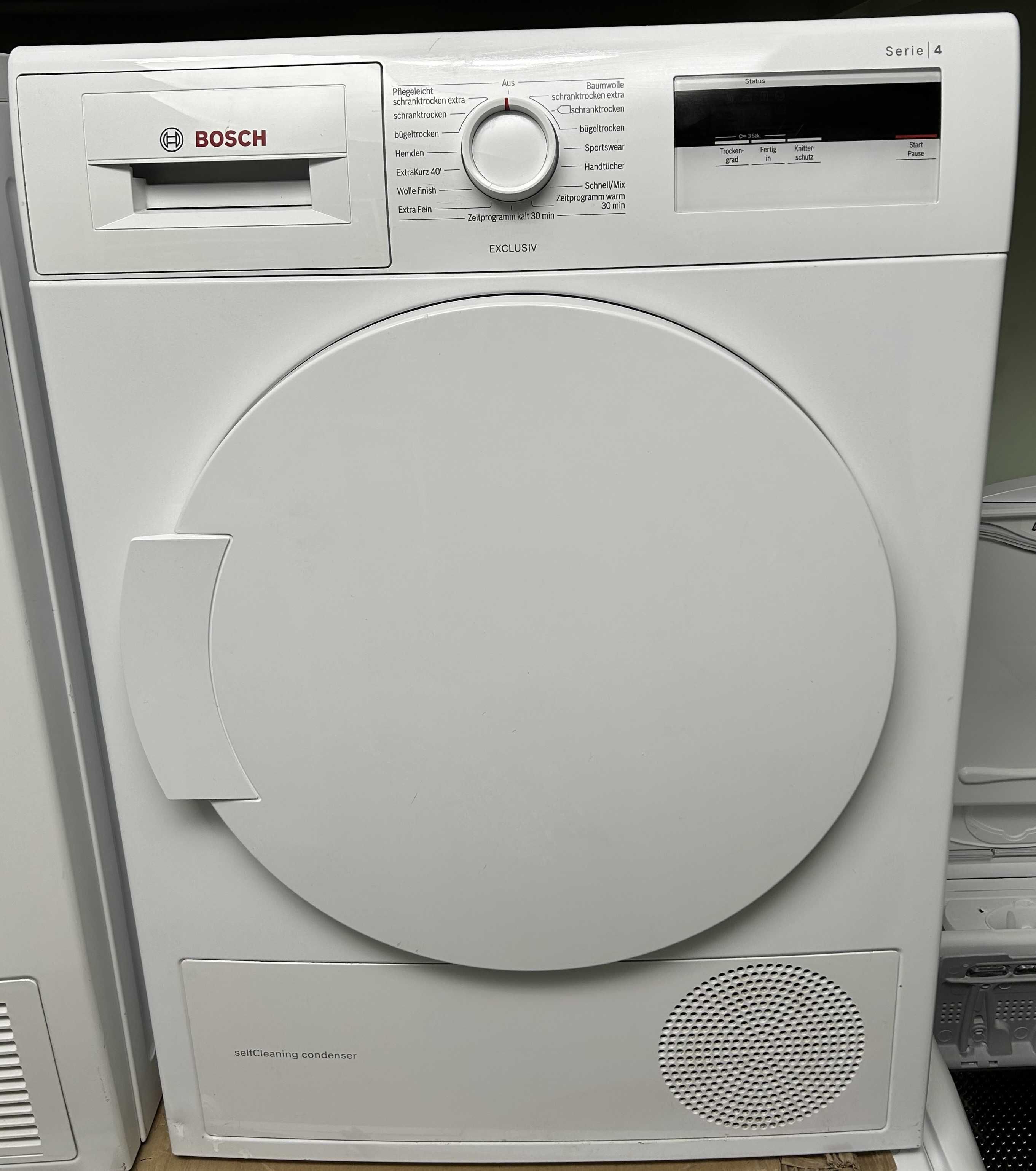 Сушилня BOSCH серия 4 с термопомпа 7 kg WHT83080