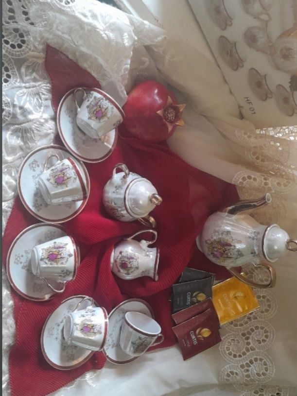 Срочно продам новый  кофейный сервиз
