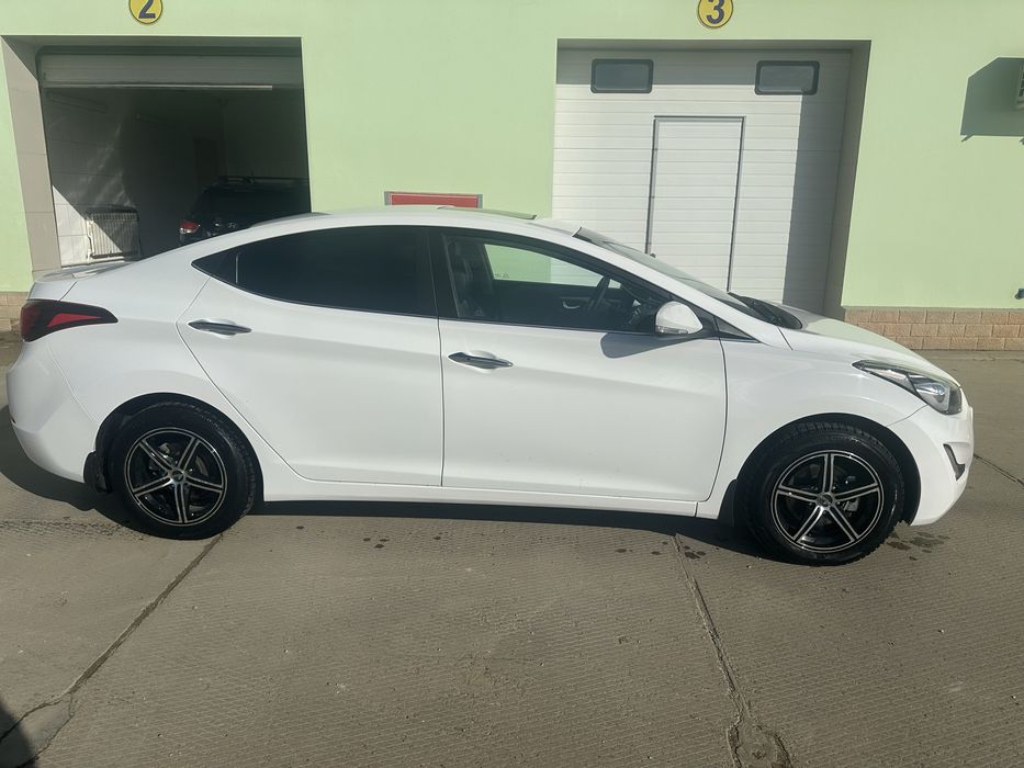 Продаю, Хендай Элантру.