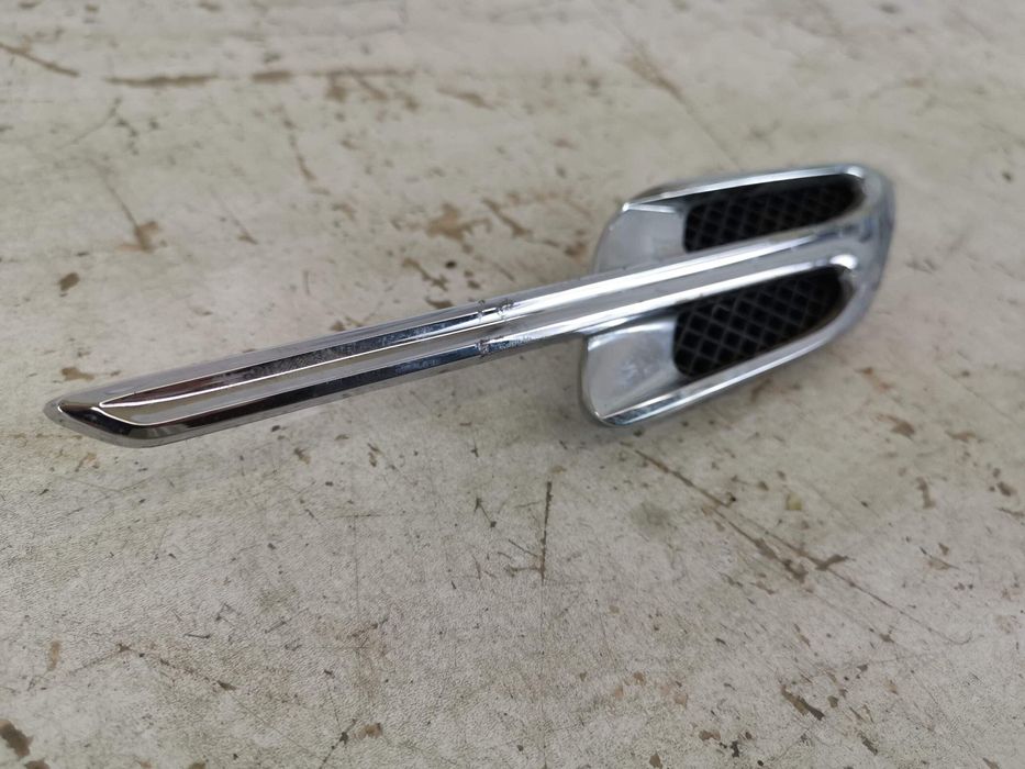 Орнамент Крило Дясно Бентли Континентал ГТ 2 [фейслифт] [ - ] Оригинал