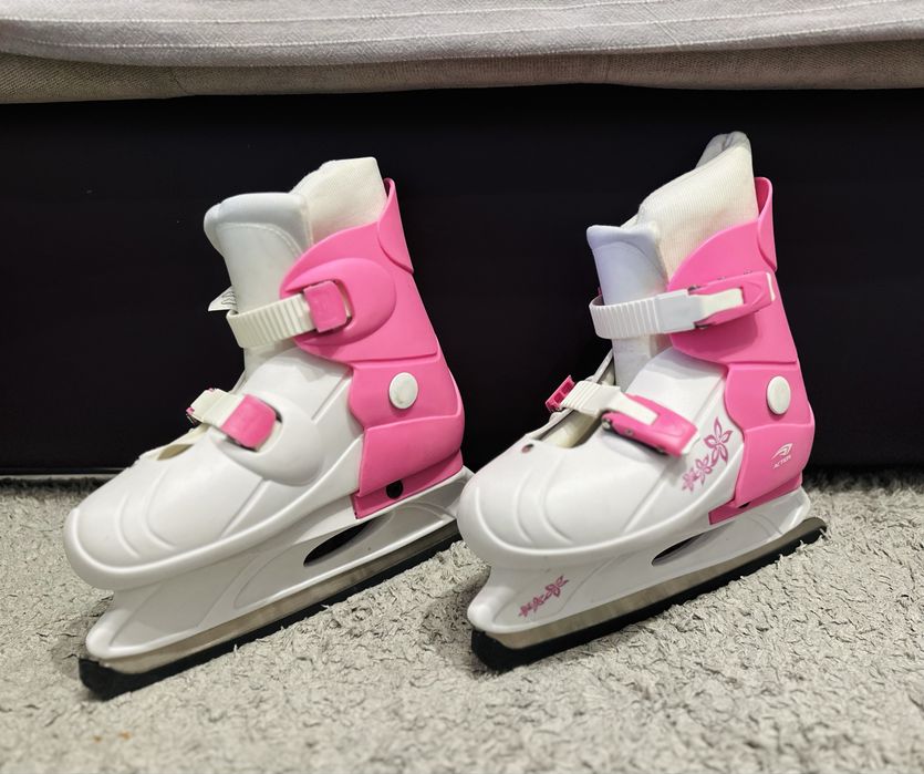 Patine gheata marimea 37-40 (CA NOI)