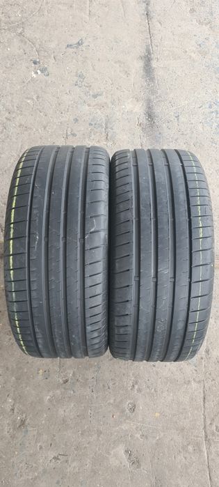 2 anvelope vara Bridgestone 275/40/20,dot 2023