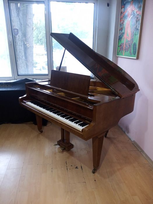 Роял.Акустичен роял. Пиано.