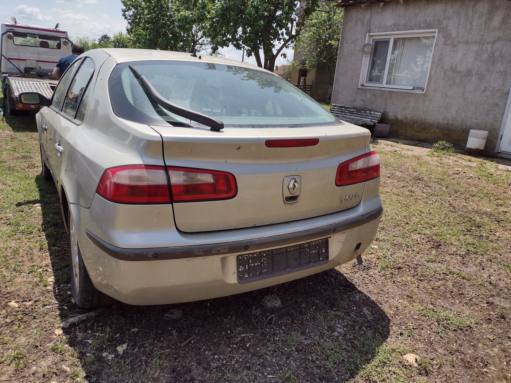 Renault Laguna mk2 3000 16v на части Рено лагуна 2