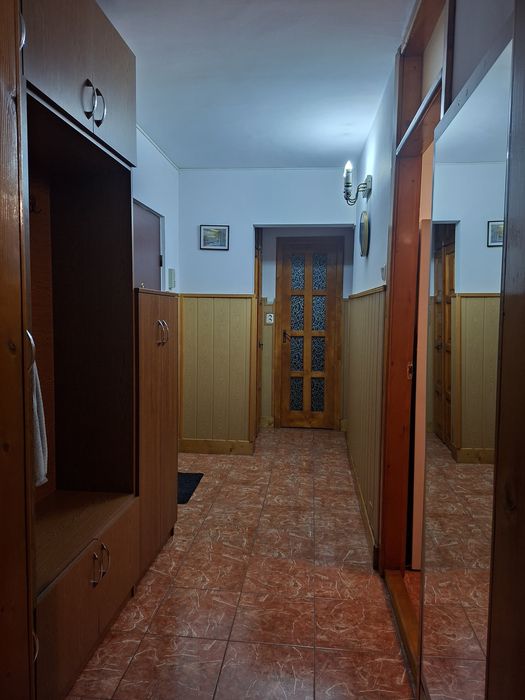 Caut colega de apartament