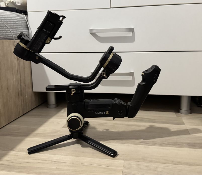 Gimal Zhiyun Crane 3s ca nou