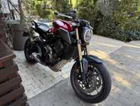Honda CB 650 R Garantie producator