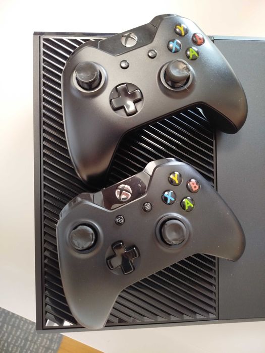 Consola XBOX One 1TB