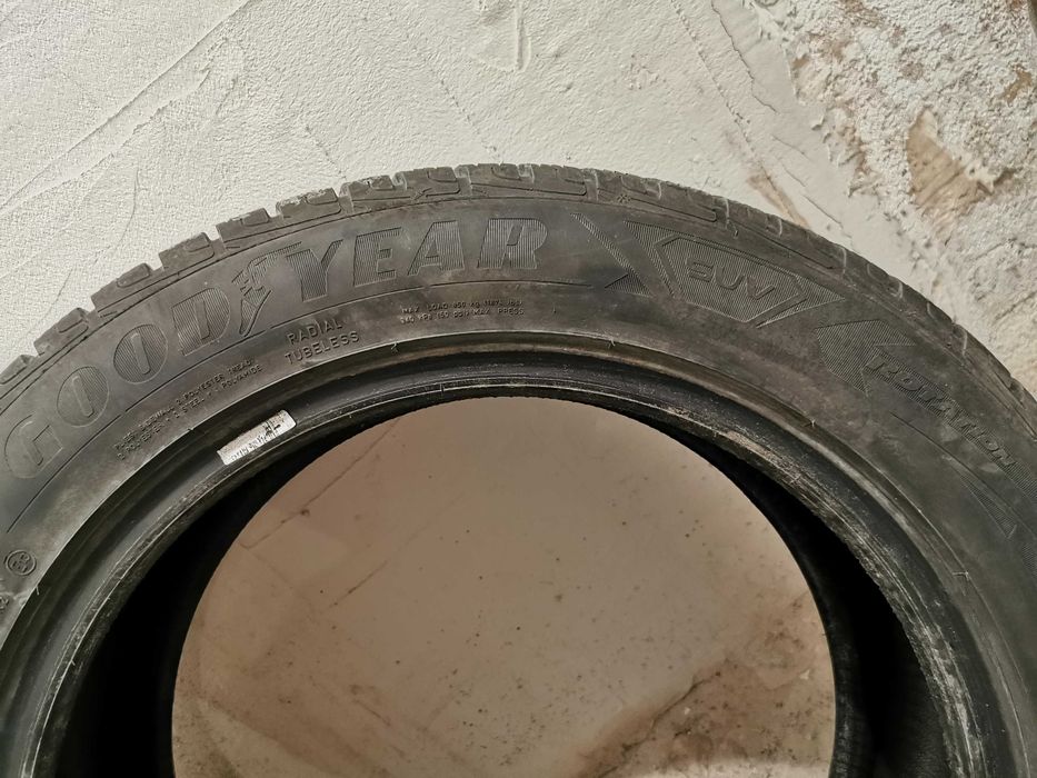 Гуми употребявани зимни 4бр 225/55/R18 GoodYear UltraGrip Perf SUV