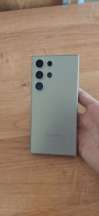 Samsung S24Ultra Srochna 3 ta sim