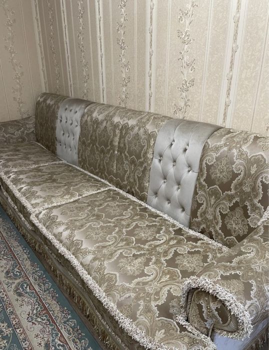 Продается шикарный диван