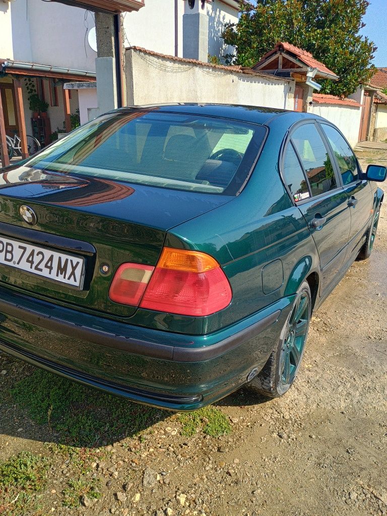 BMW 318i.  Бензин и газ