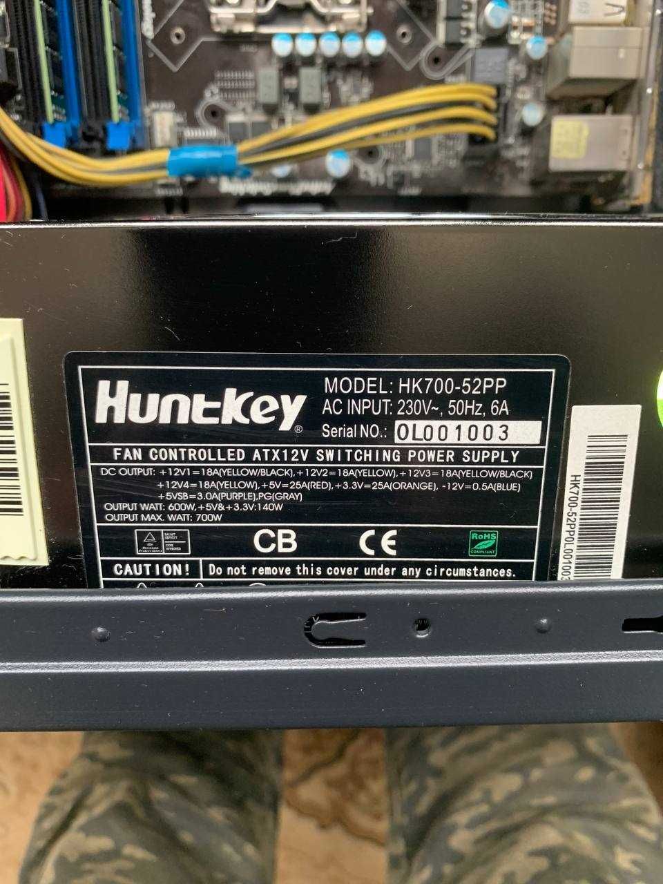 Куллер, DDR3 4gb -2шт, блок питания Huntkey 700W