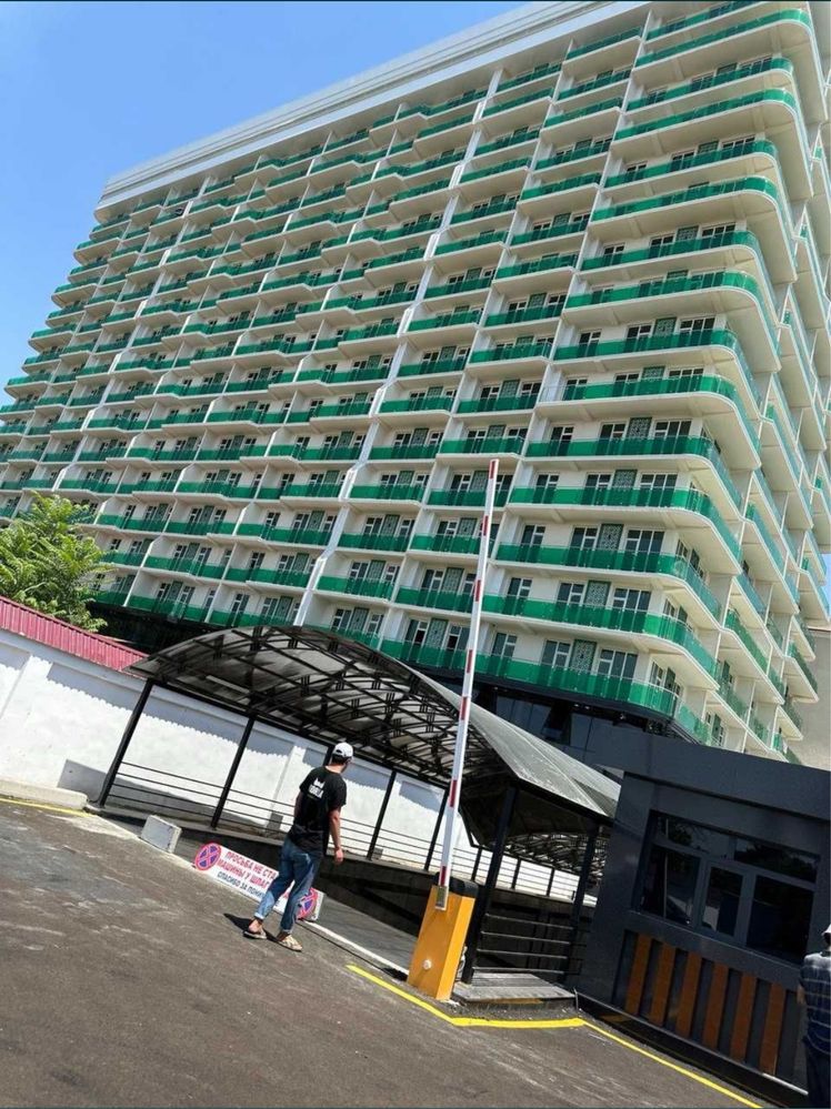 Xon Saroy “Salom Qo’yliq” Kadastr Bor. 47kv 37 + 10 balkon 14-qavatda