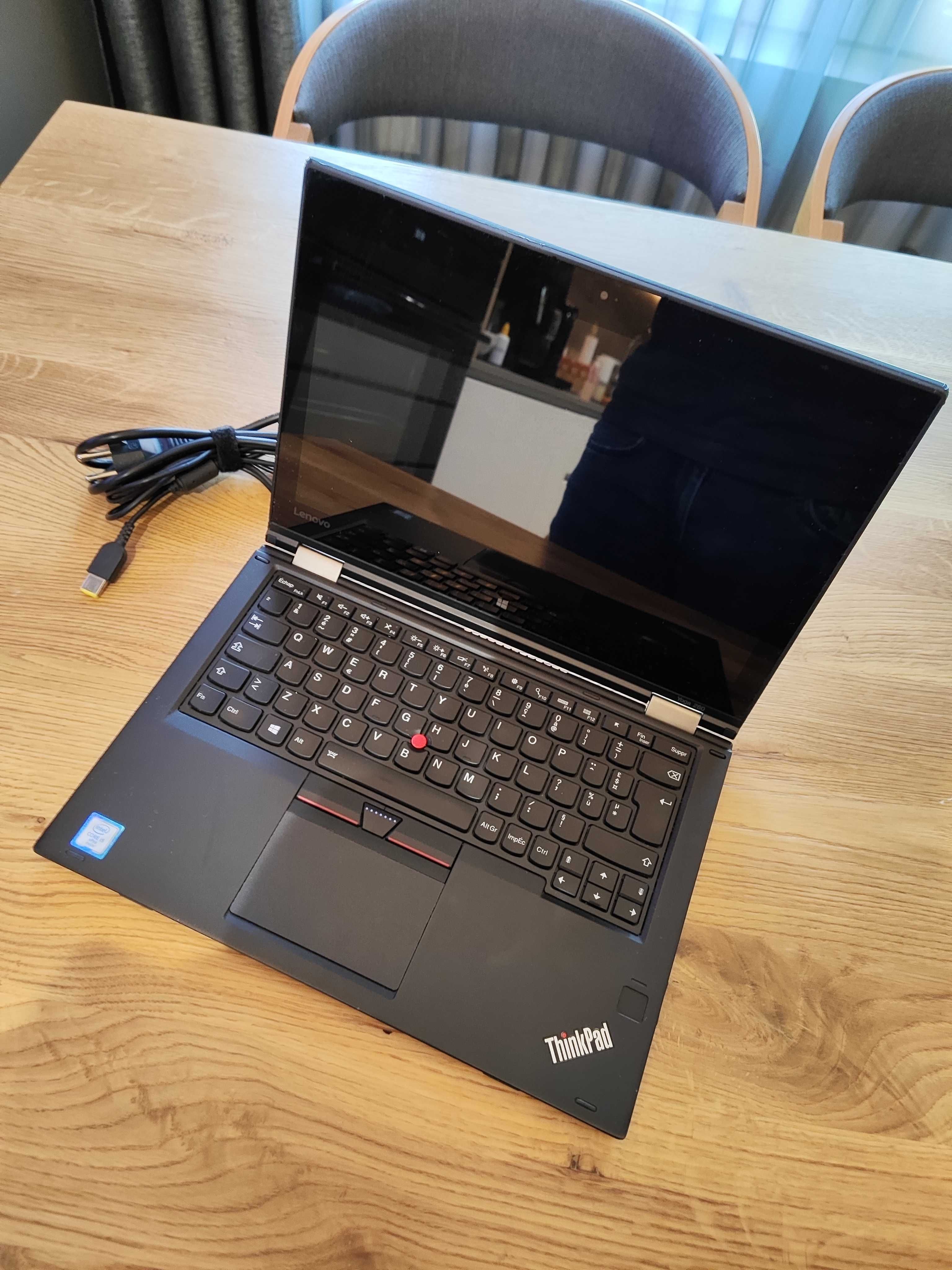 Лаптоп Lenovo YOGA 260 I5-6300U 8GB 256GB 12.5 FHD TOUCHSCREEN