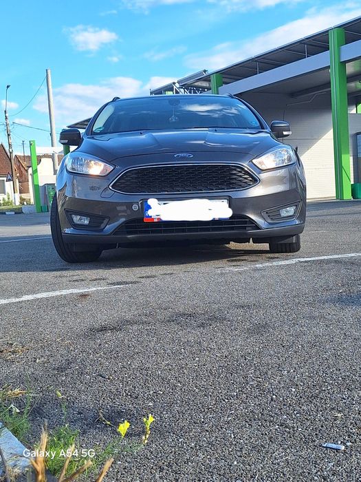 Ford Focus 1.0 EcoBoost 125 CP • Benzină • 145.000 km