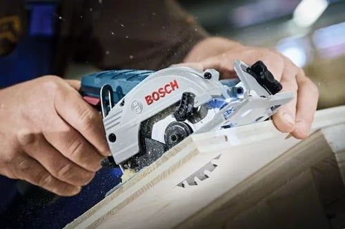 Аккумуляторная циркулярная пила Bosch GKS 12V-26 Professional