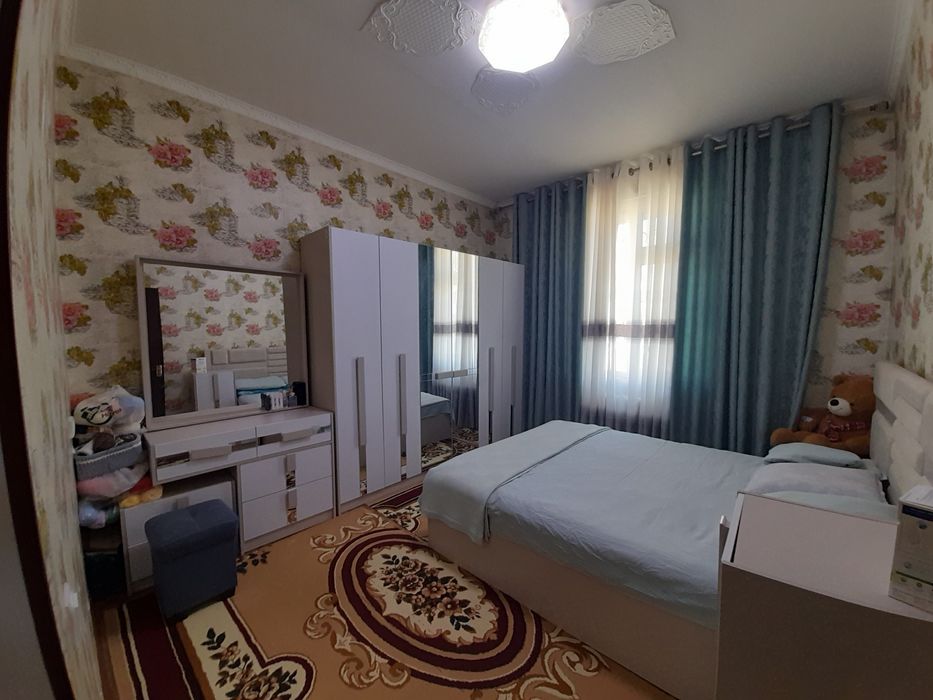 3 xonali 3 - etaj  kvartirani sotiladi