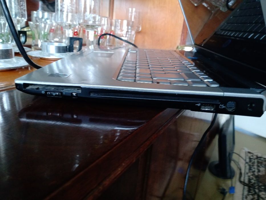 Dell XPS M1530 на части и DELL Е6410