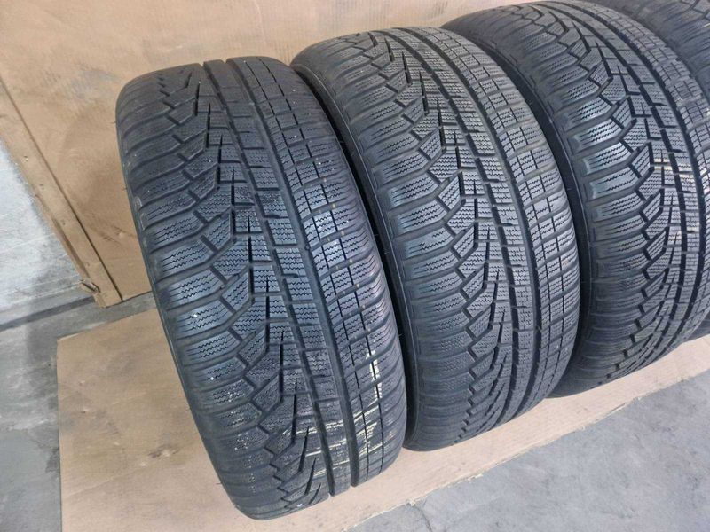 4  Hankook R19 235/50/ 
зимни гуми 
DOT3719