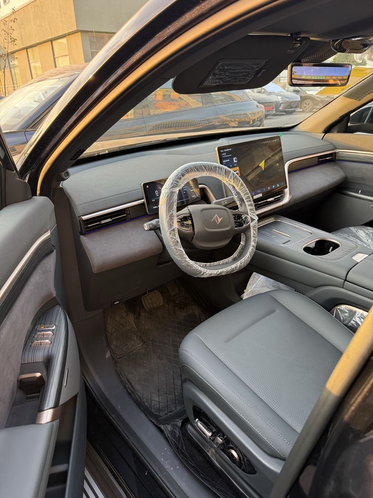 Dongfeng 008 ultra