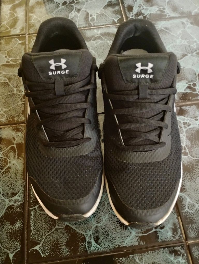 Маратонки Under Armour