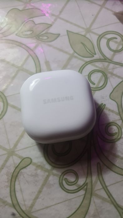 Кейс от Samsung buds 2