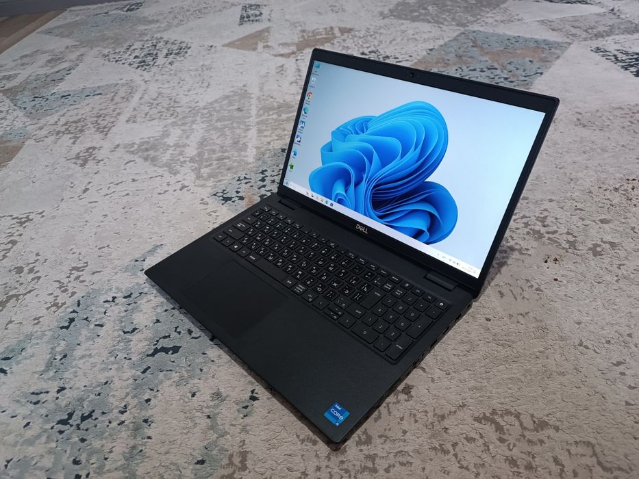 Мощный 11 поколения, ОЗУ 16, SSD, с Full HD ноутбук