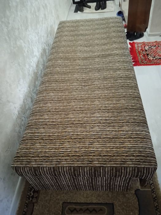 Продам кровать с местом хранения в хорошем состоянии