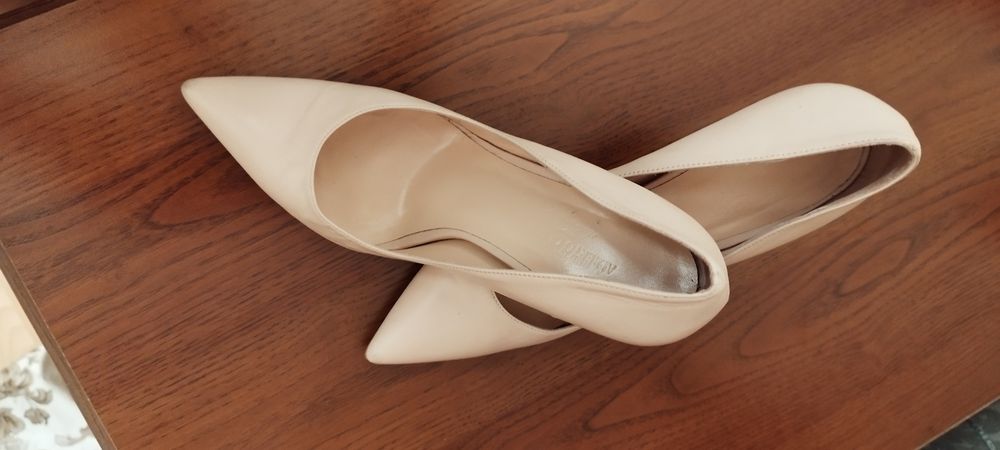 Женские туфли бренд