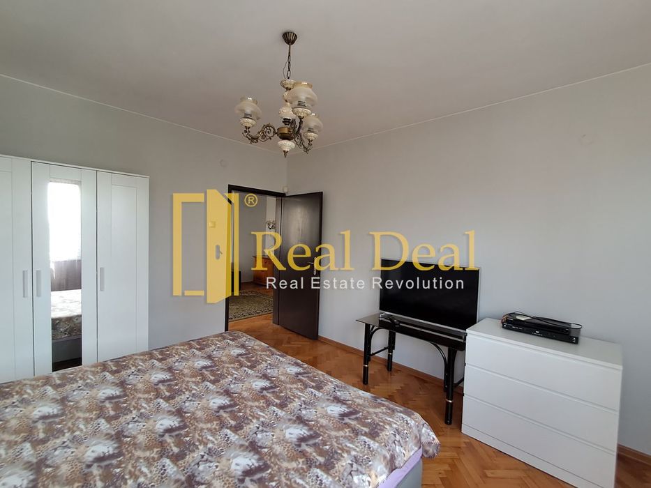 Дава се под наем Четиристаен апартамент в София, Медицинска академия - 130 кв.м за 850 € - Снимка #8