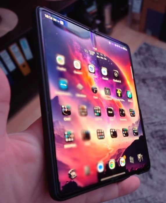 Samsung Galaxy Z Fold 3