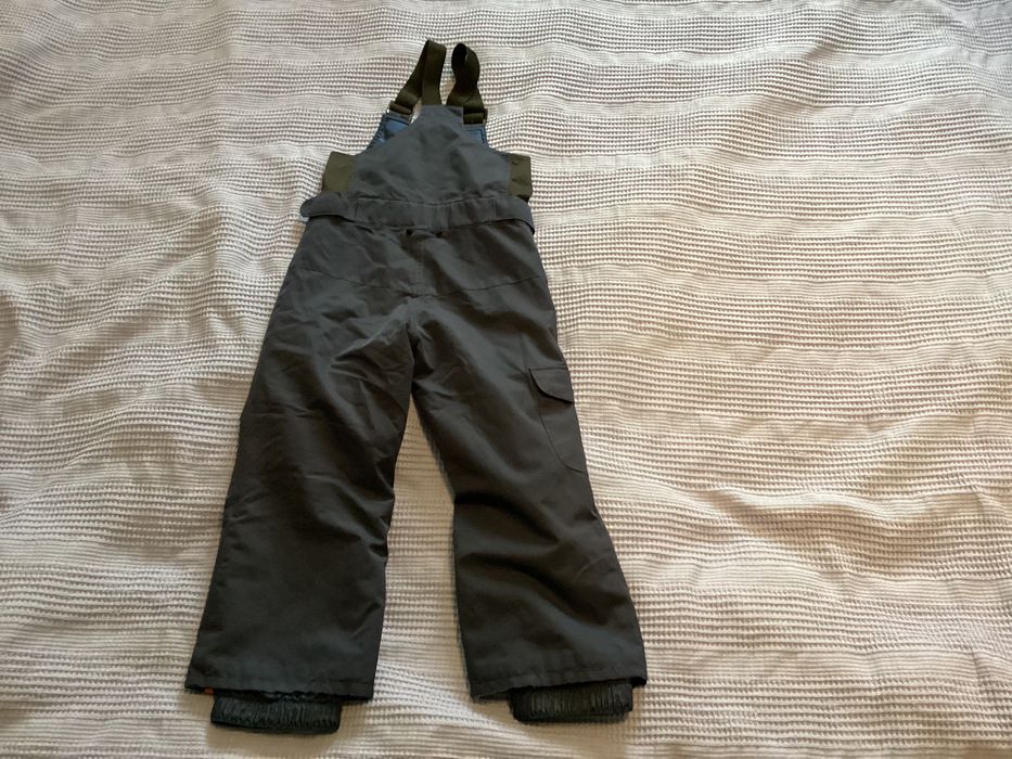 Ски екип Roxy (яке и гащеризон)