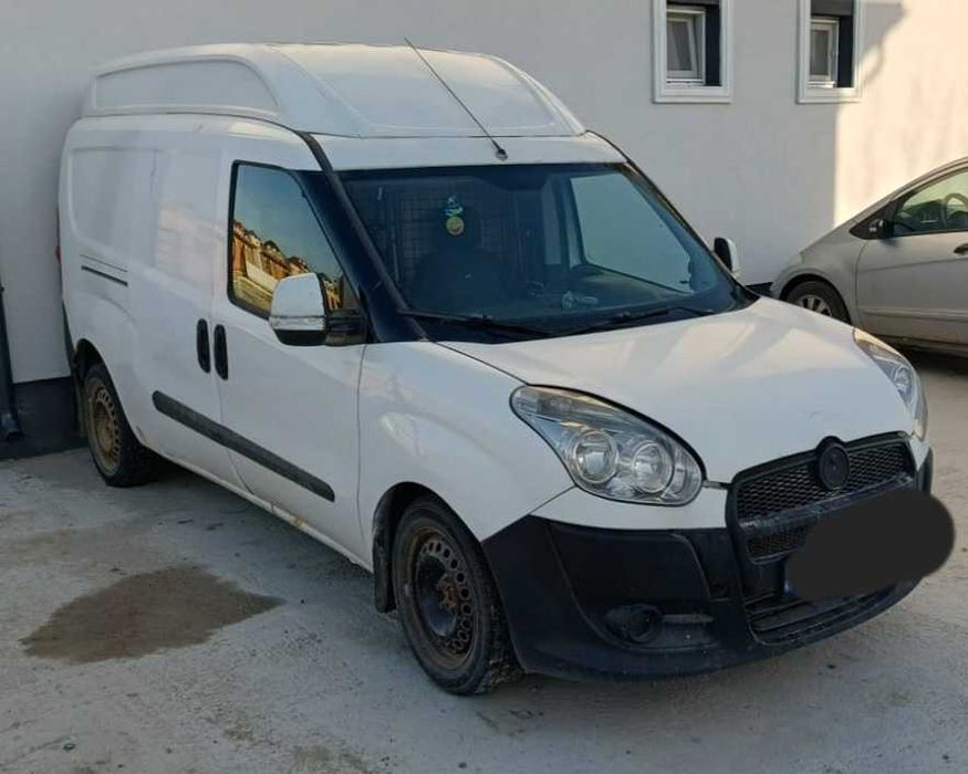 Autoturism Fiat Doblo