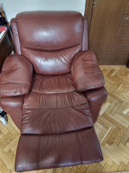 Fotolii si canapea cu recliner