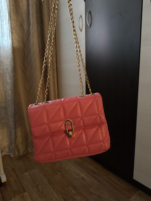 Сумка розовая средняя