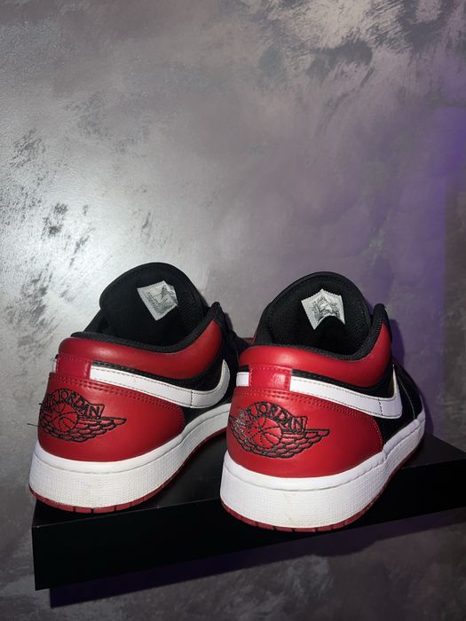 Jordan 1 low red