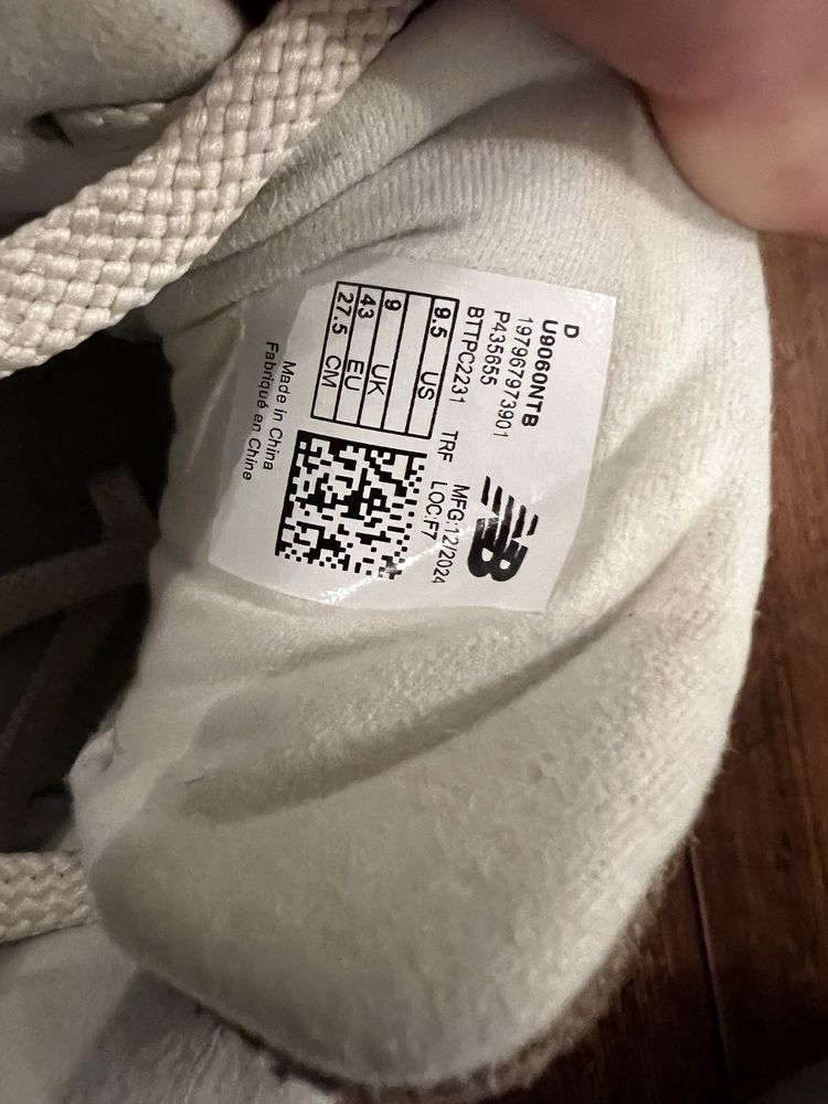 New Balance 9060 нови New 43 номер