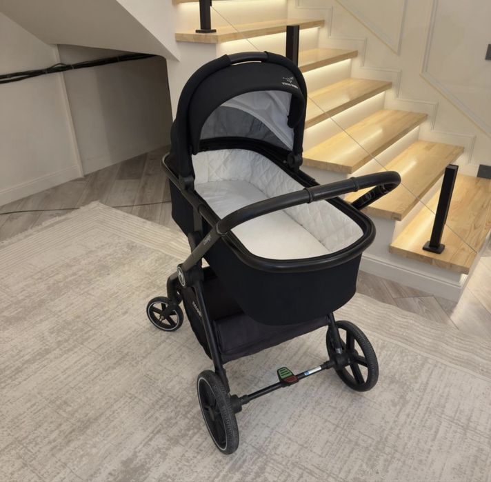Коляска Cybex Eos Lux 2 в 1