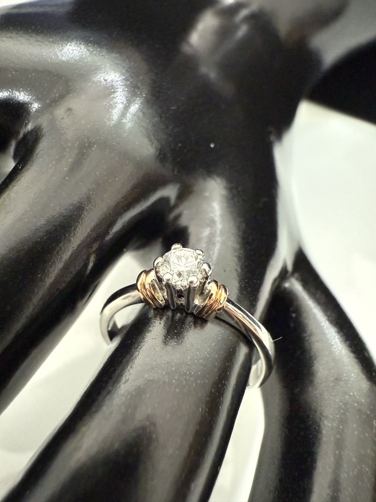 Inel Logodna Aur 18k cu Diamant Natural 0,18 k certificat