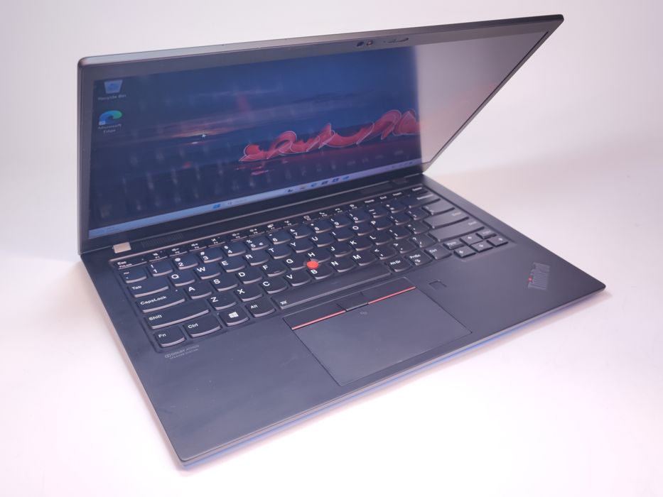 Lenovo ThinkPad X1 Carbon Gen 8 Intel Core i5-10210 1.6Ghz | #D87691