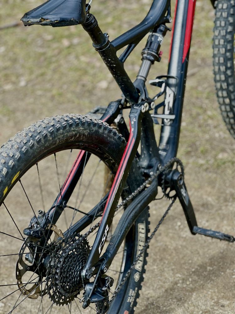 Bicicleta Specialized Stumpjumper FSR Comp 6Fattie | Enduro | Trail