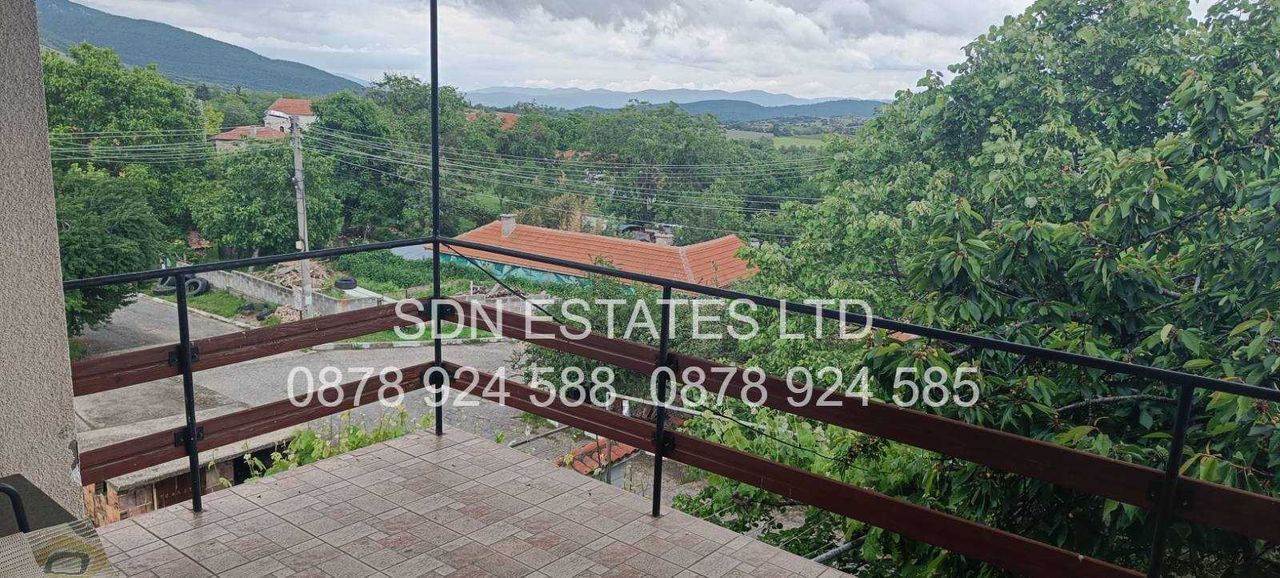 Продава се Къща в с. Горно Изворово, Област Стара Загора - 180 кв.м за 806 €/кв.м - Снимка #13