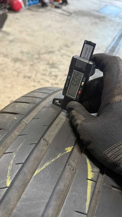 Jante Touareg Cascade 255 60 18 vara Michelin Pilot Sport 4 dot 1821