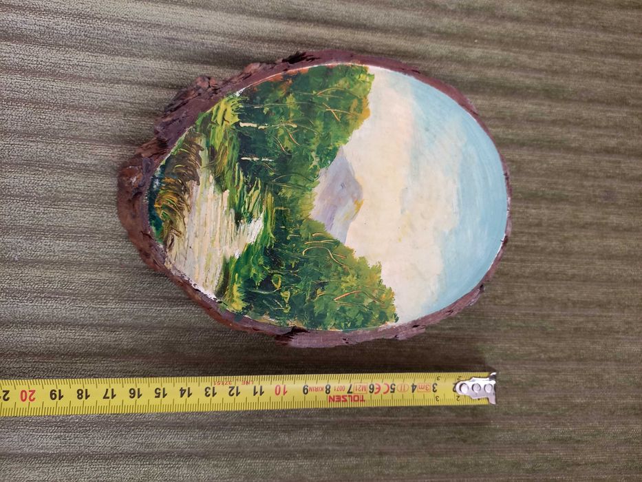 Картина пейзаж върху дърво