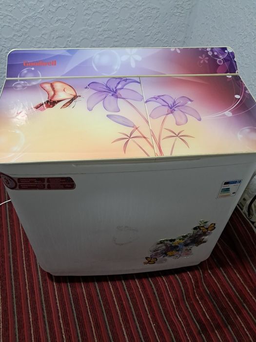 Kir yuvish mashinasi 10 kilolik 2 yil bólgan ishlatganimga