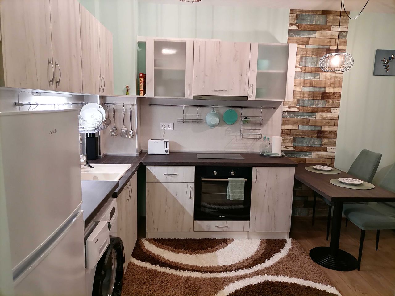 Дава се под наем Двустаен апартамент в Варна, Аспарухово - 42 кв.м за 408 € - Снимка #3