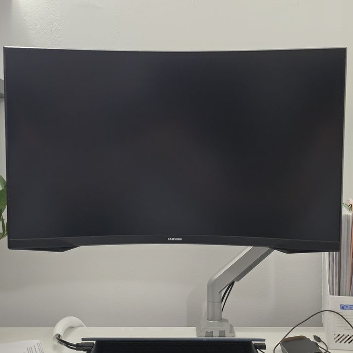 Monitor Gaming Curbat LED Samsung Odyssey G5 WQHD 144Hz 1ms Freesync