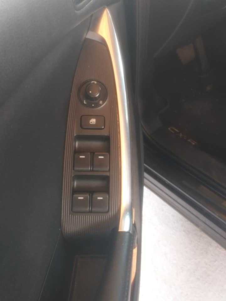 Продавам личния си автомобил MAZDA CX5